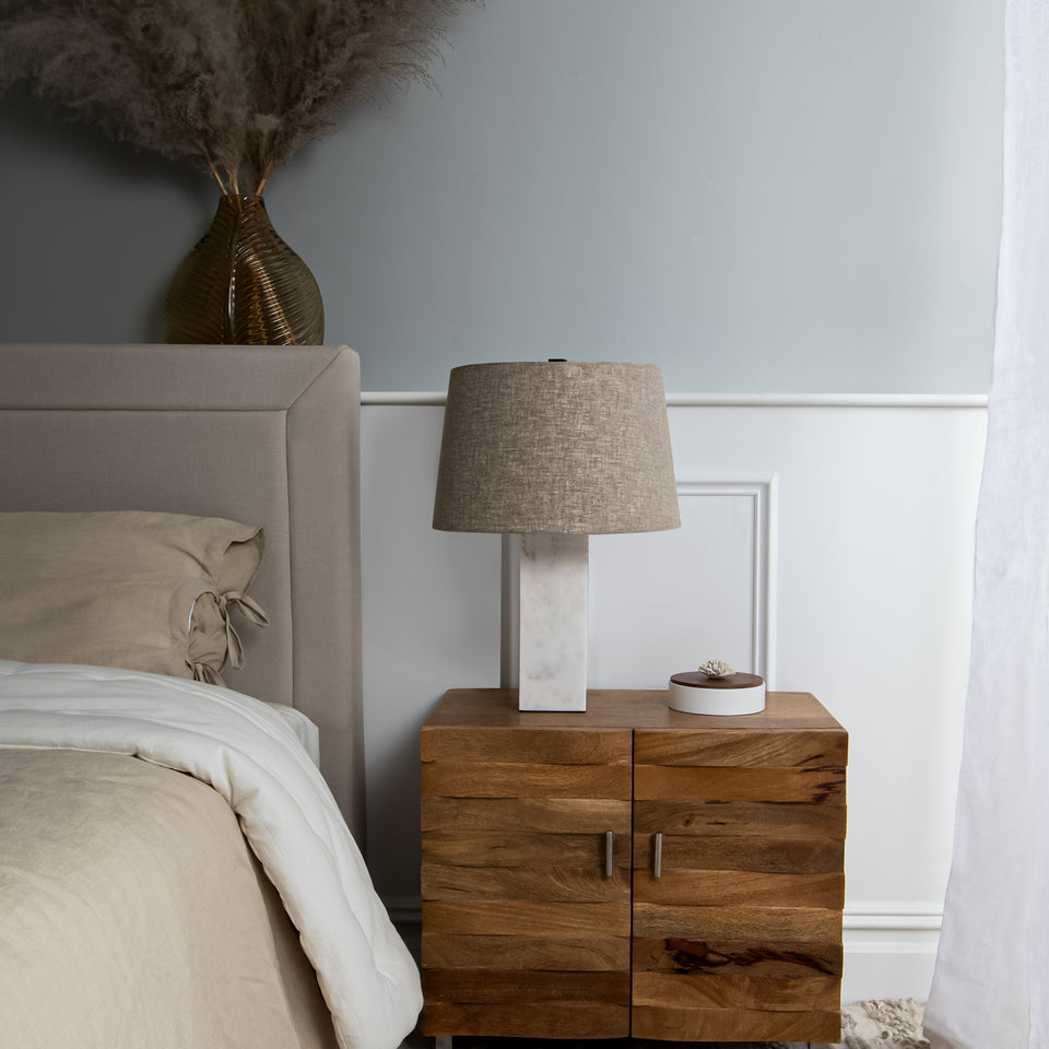 Cuboid White Marble Base Table Lamp