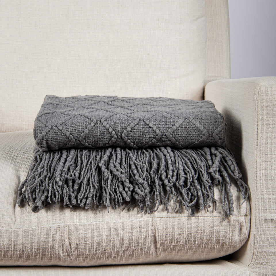 Textured Diamond Throw