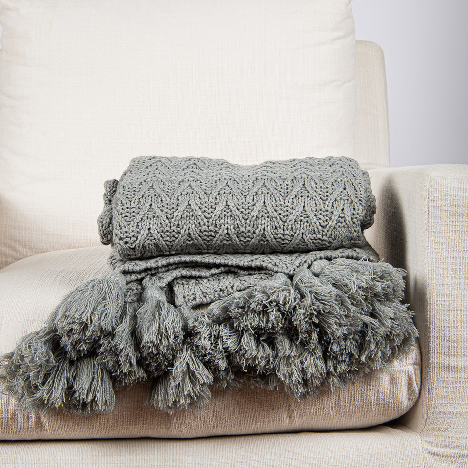 Knitted Tassel Throw