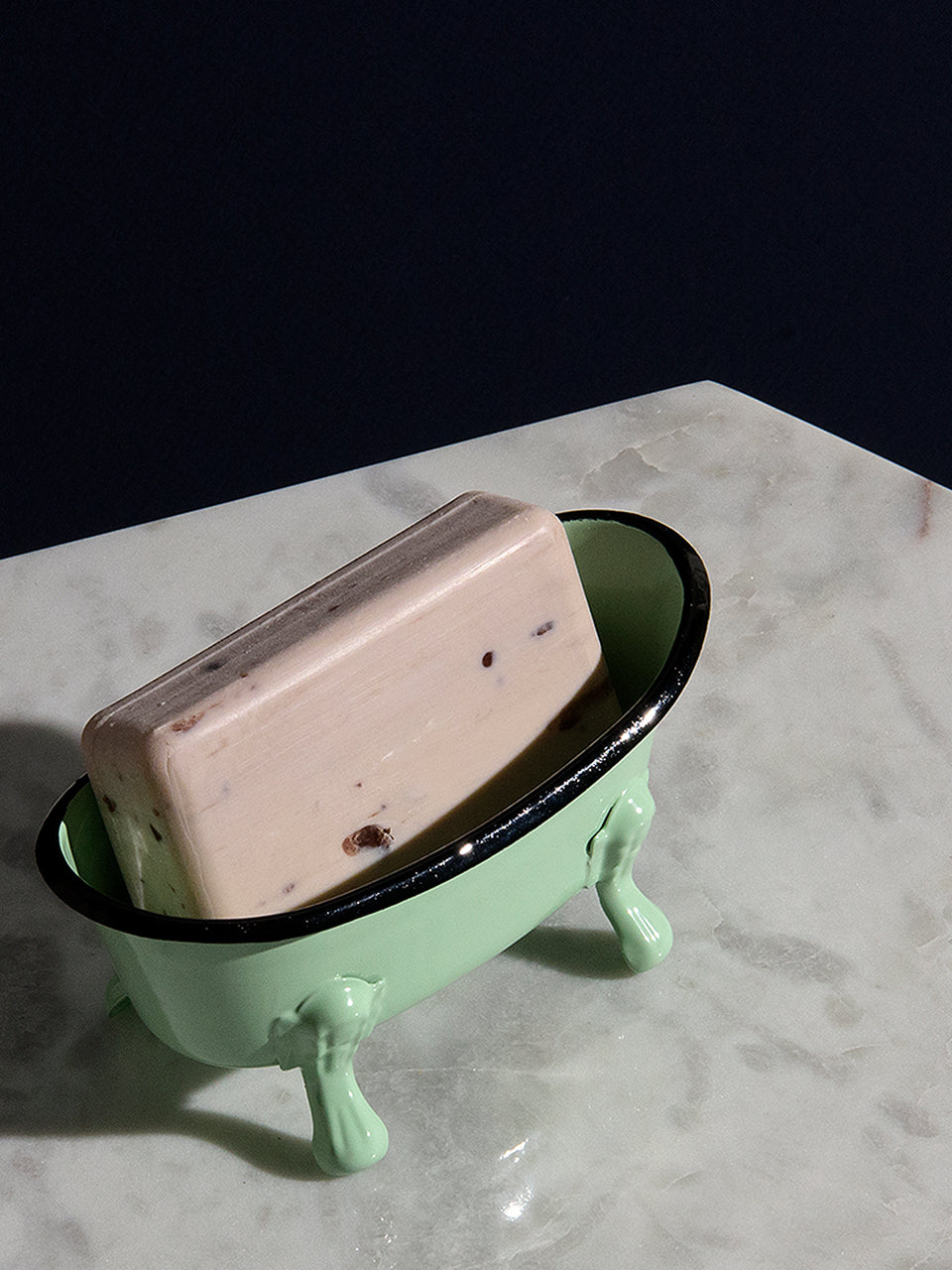 Vintage Tub Metal Soap Dish