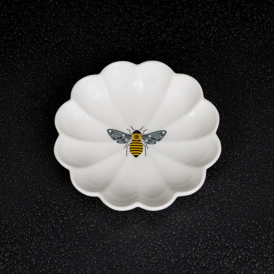 Fluted Insect Stoneware Dish