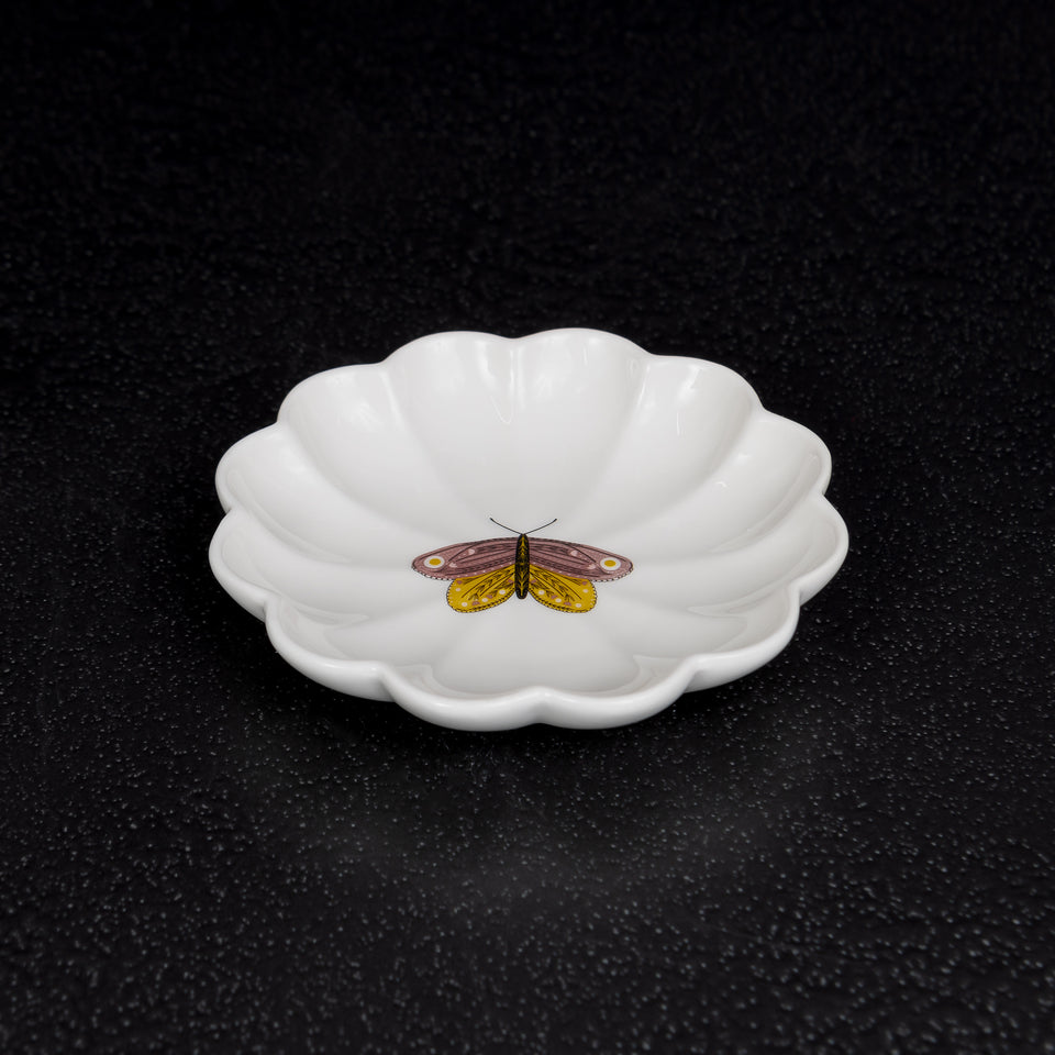 Fluted Insect Stoneware Dish