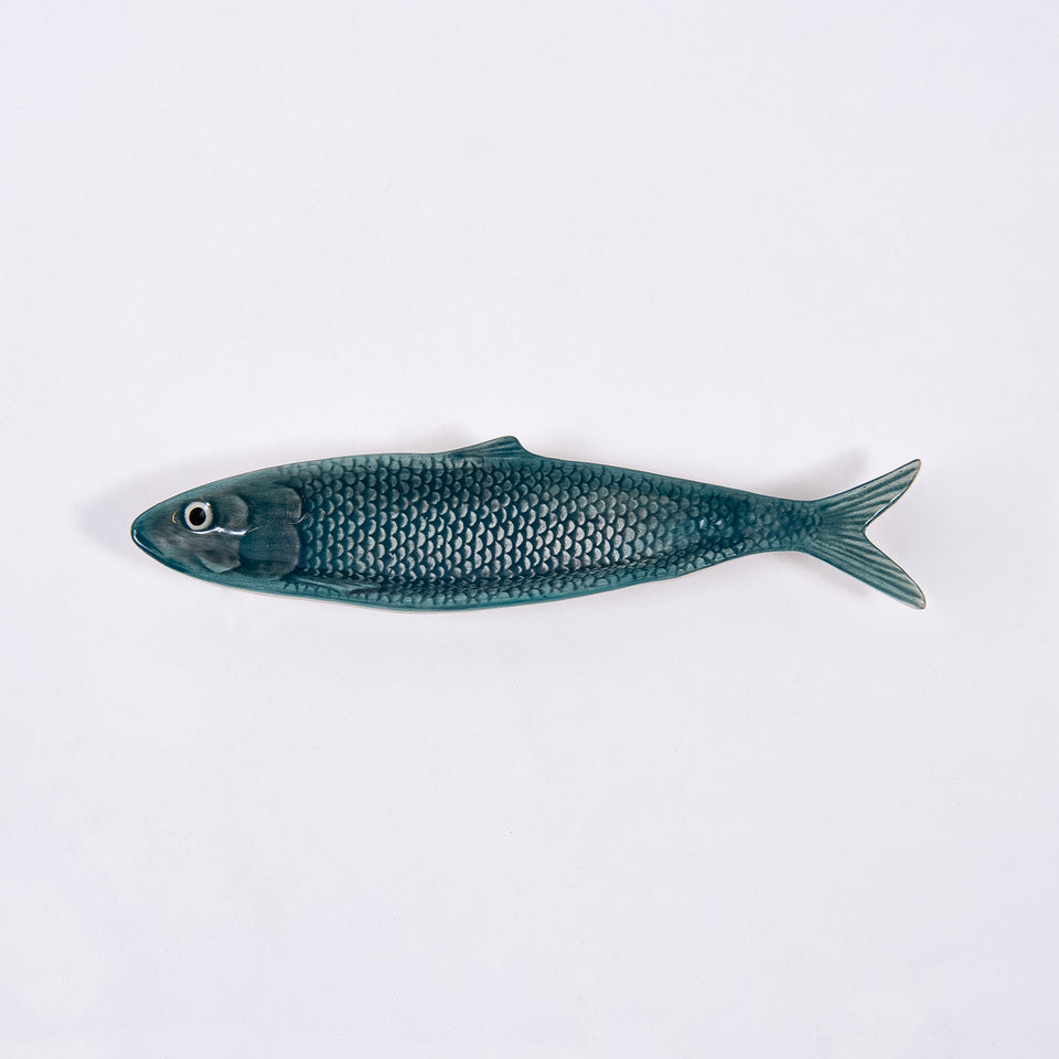 Hand-Painted Ceramic Sardine Shaped Plate Pair