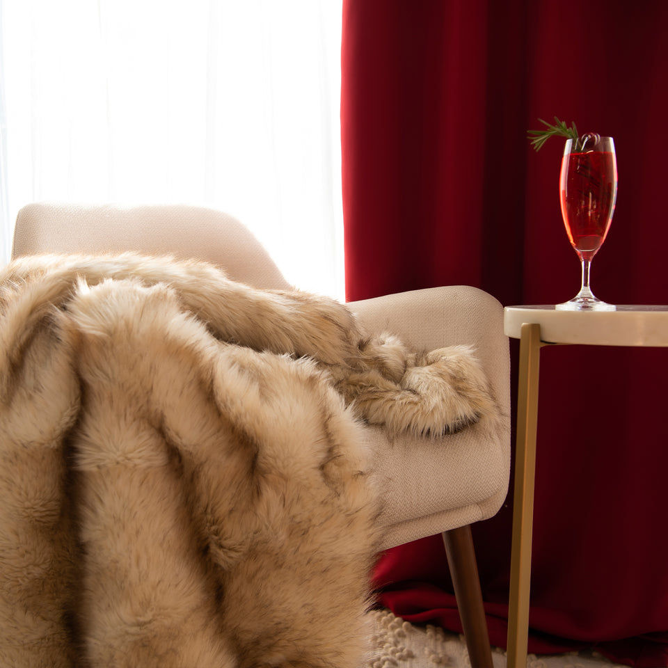 Faux Fur Throw - Kitt Fox
