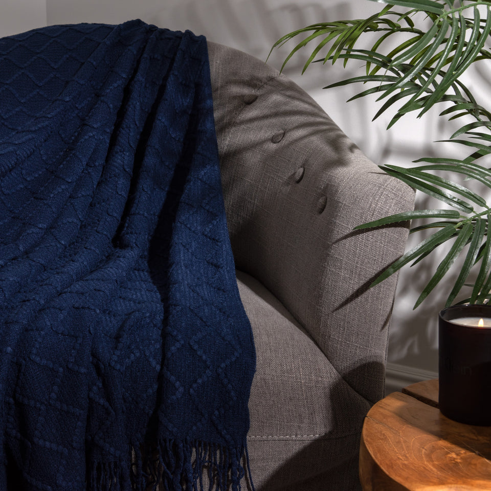 Textured Diamond Throw