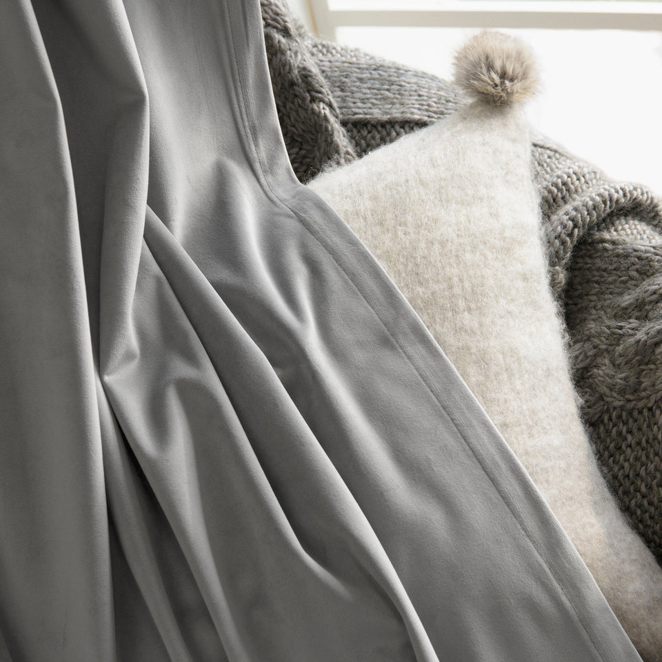 Luster Velvet Grommet Curtain