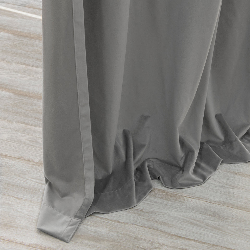 Luster Velvet Grommet Curtain