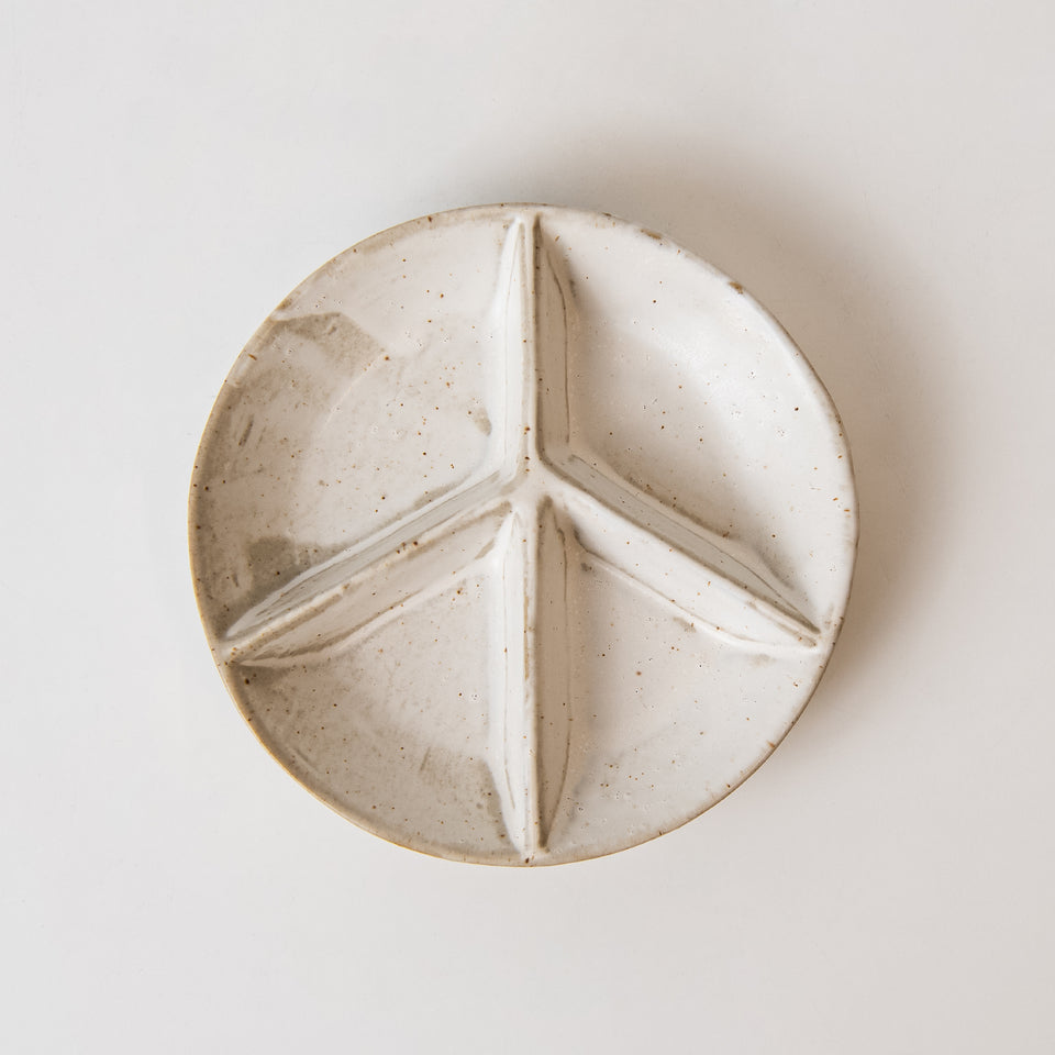 Stoneware Peace Sign 4-Section Dish
