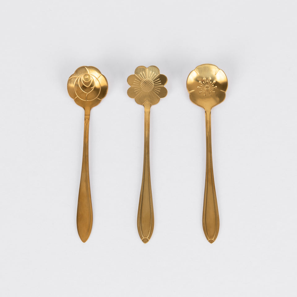 thumbnail interactive-video image 1 of 8-Piece Flower Shaped Stainless Steel Teaspoons, Vintage Style Silver/Gold Mix 1 of 6
