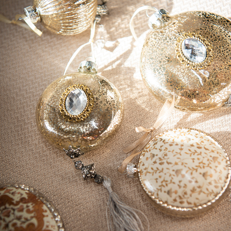 Mercury Glass Ornament – Round Fetes Royales