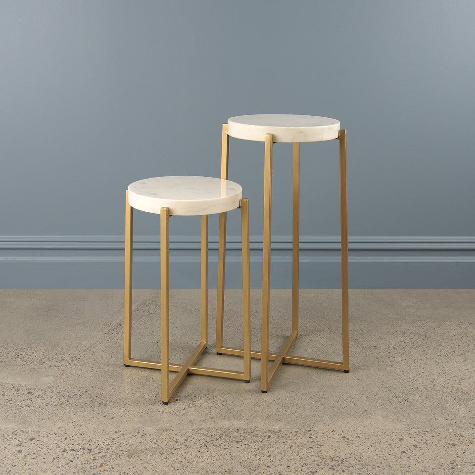 Avenlee Round Marble Side Table with Gold Base